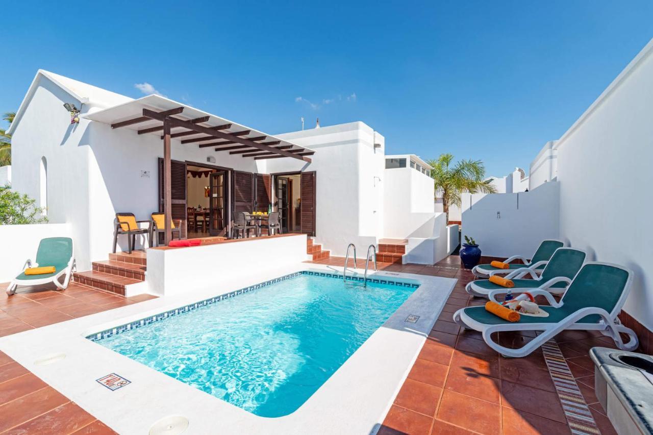Villa Tara Tias Exterior photo